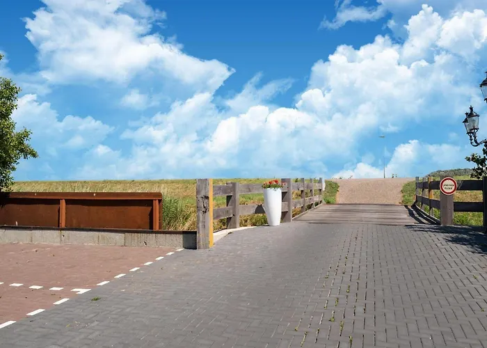 Nice Holiday Home In Callantsoog With Wellness